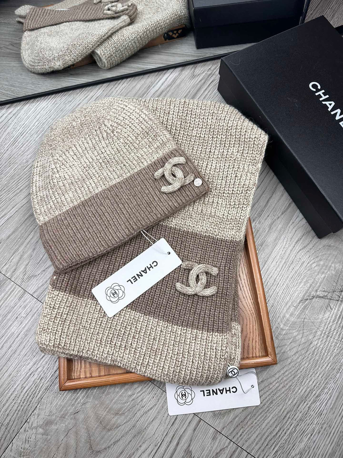 CC Beanie + Scarf Set (1123329473)