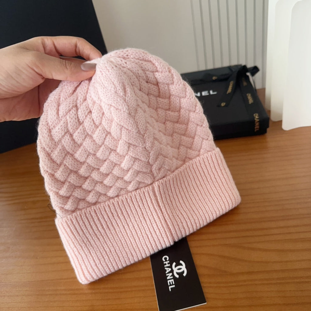 C/C Knit Beanie in pink