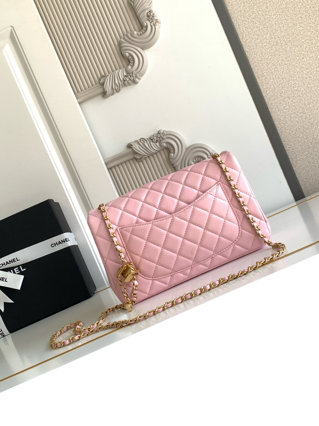 CC Small Flap Bag Petal Pink